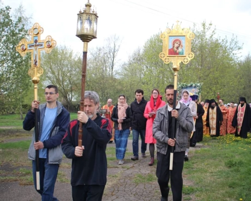 Божественная литургия в Введенском храме г. Вязьмы