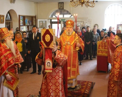 Епископ сергий возглавил Божественную литургию в Благовещенском храме