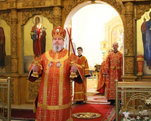Епископ Сергий возглавил Божественную литургию в день памяти Великомученика Георгия Победоносца