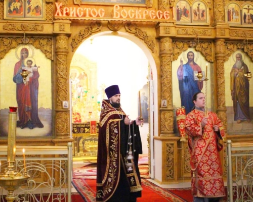 Епископ Сергий возглавил Всенощное бдение накануне Недели 5-й по Пасхе