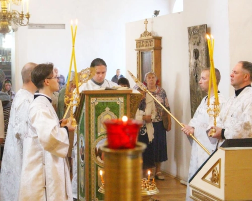 Божественная литургия в Неделю 7-ю по Пасхе, святых отцов 1 Вселенского собора