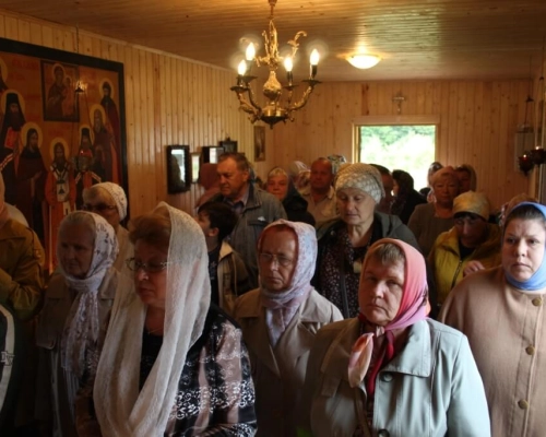 Праздничное богослужение в деревне Хватов Завод по случаю Престольного торжества