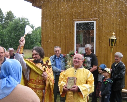 Праздничное богослужение в деревне Хватов Завод по случаю Престольного торжества