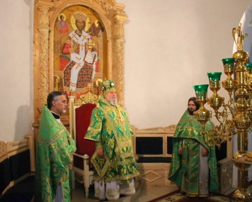Божественная литургия в день памяти Прпп. Сергия и Германа, Валаамских Чудотворцев