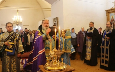 Всенощное бдение накануне празднования Иверской иконы Божией Матери