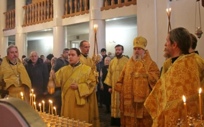 Архипастырское служение в храме Рождества Христова г. Сафоново