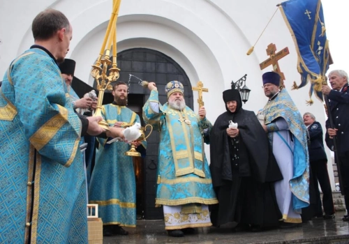 Преосвященнейший Сергий, Епископ Вяземский и Гагаринский возглавил Божественную литургию в Спасо-Богородицком Одигитриевском женском монастыре под Вязьмой