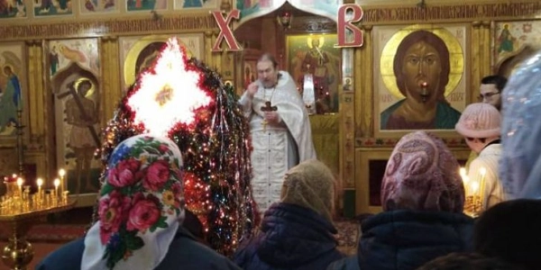 Праздничная Божественная литургия в Свято-Никольском храме п.г.т. Холм-Жирковский