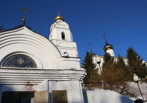 В Свято-Троицкий кафедральный собор г. Вязьма прибыли мощи Свт. Спиридона Тримифунтского и Блж. Матроны Московской