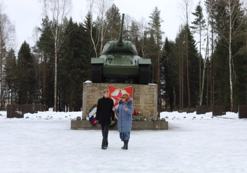 Съёмочная группа телеканала «Спас» посетила мемориал «Поле Памяти» в городе Сычёвка