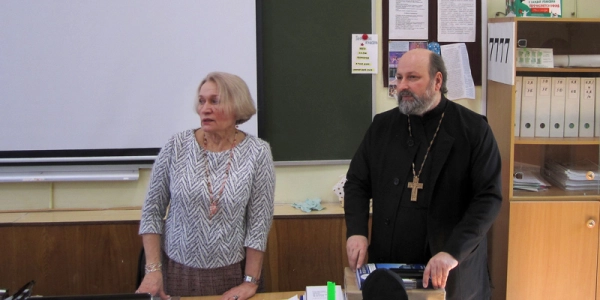 РуководительЕОРОиК принял участие в совещании педагогов методического объединения Вяземского района