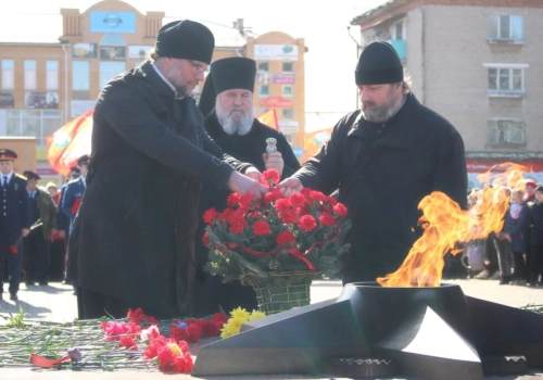 Епископ Вяземский и Гагаринский Сергий принял участие в мероприятии, посвященном 77-й годовщине освобождения г. Вязьма от немецко-фашистских захватчиков