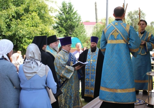 Преосвященнейший Сергий, епископ Вяземский и Гагаринский совершил освящение новосозданной часовни в честь Блж. Матроны Московской