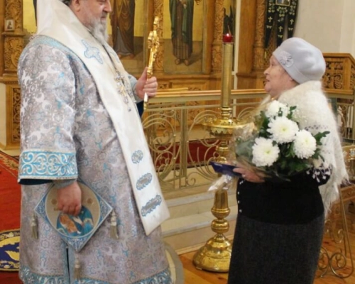 Служение Епископа Сергия в праздник Сретения Господня