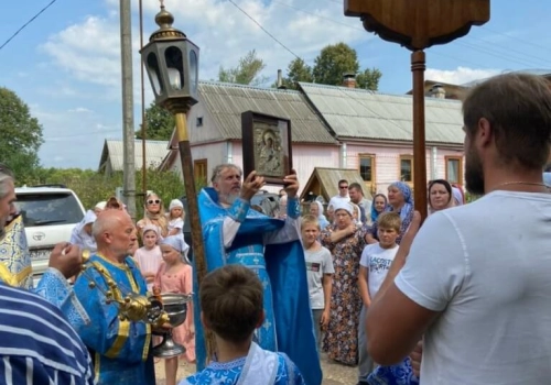 Престольный праздник в храме иконы Божией Матери «Одигитрия» с.Темкино