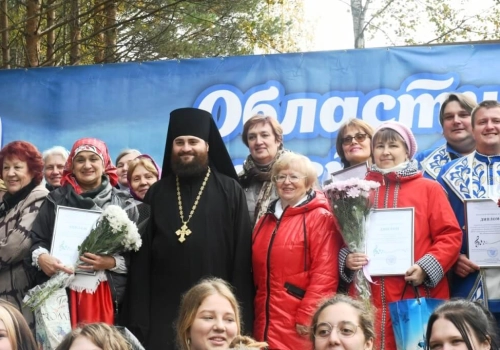 На территории Свято-Владимирского мужского монастыря у истока р. Днепр состоялся праздник «Вера, Надежда, Любовь»