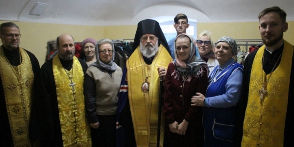 Состоялось официальное открытие и освящение нового гуманитарного склада Вяземской епархии