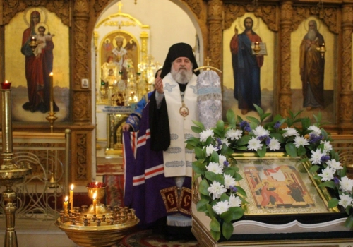 Епископ Вяземский и Гагаринский Сергий совершил Всенощное бдение в канун праздника Благовещения Пресвятой Богородицы