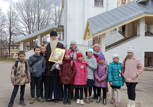 Пасхальные дни радости в Сычевском благочинии