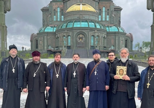 Духовенство Гагаринского благочиния посетило главный храм Вооруженных сил России