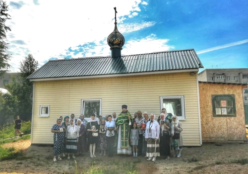 Престольный праздник отметили в храме во имя преподобного Серафима Саровского