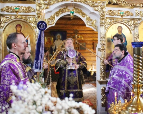 служение Епископа Сергия в Неделю 4-ю Великого поста
