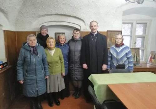 В приходе прп. Аркадия Вяземского прошли поздравления с Международным днём пожилого человека