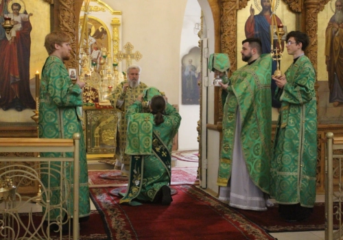 Божественная Литургия в день памяти святого преподобного Сергия Радонежского