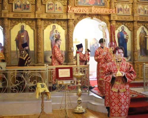 служение Епископа Сергия в Неделю 2-ю по Пасхе