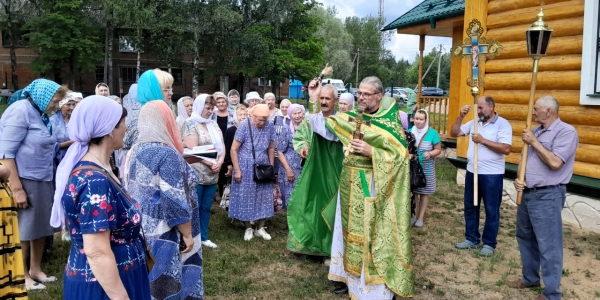 В день обретения честных мощей преподобного Сергия Радонежского в деревне Касня отметили престольный праздник