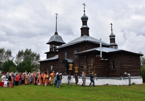 В день памяти пророка Божия Илии епископ Вяземский и Гагаринский Сергий совершил Божественную литургию в Ильинском храме с. Темкино