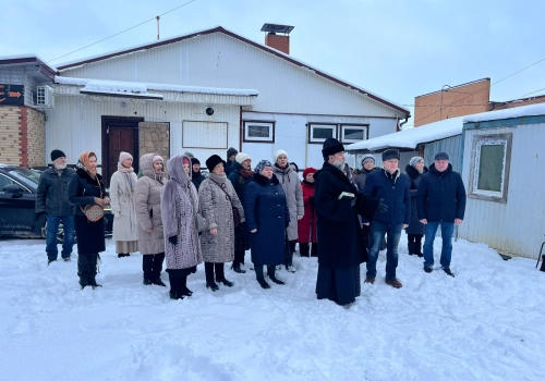 В Гагарине началось возведение стен храма Всем Святым