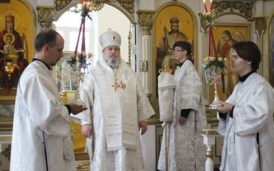 Архипастырское служение в день памяти прп. Макария Алтайского