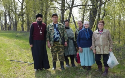 6. У березовой аллеи, ведущей в Рыхлово.