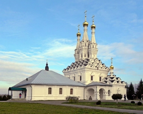 Храм Одигитрии в монастыре Иоанна Предтечи в Вязьме.