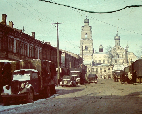 Troitskiy-sobor-v-Vyazme_1941color.jpg