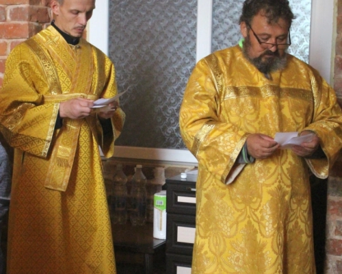 Литургия в храме свв. Петра и Пала г. Вязьмы