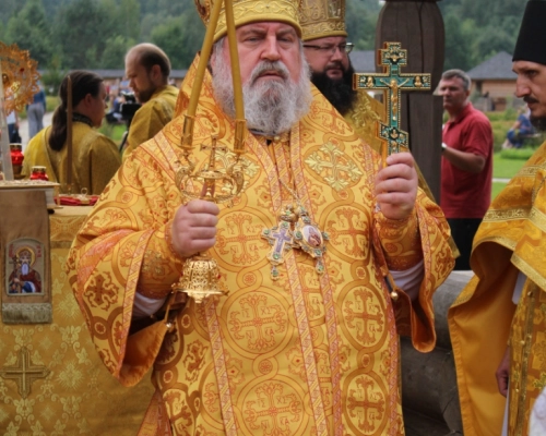 Божественная литургия у истока Днепра