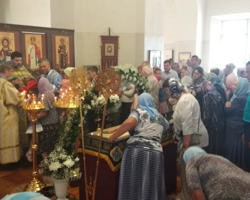 Божественная литургия в день празднования Успения Пресвятой Богородицы в Тихвинском храме г. Гагарин