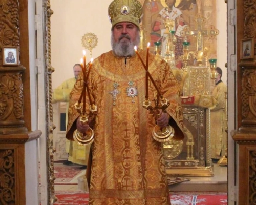 В Неделю 15-ю по Пятидесятнице епископ Сергий совершил Божественную литургию