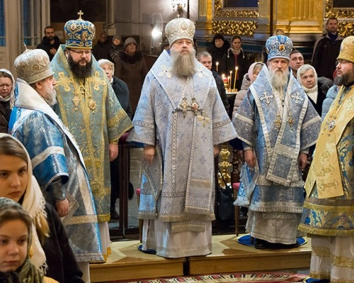 Епископ Сергий принял участие в праздничном богослужении