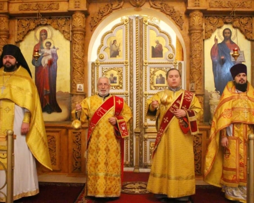 Праздничная Божественная литургия в Свято-Троицком кафедральном соборе г. Вязьма