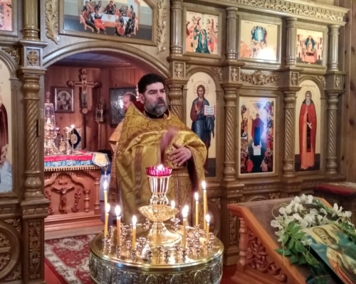 Праздничная Божественная литургия в с. Карманово Гагаринского района