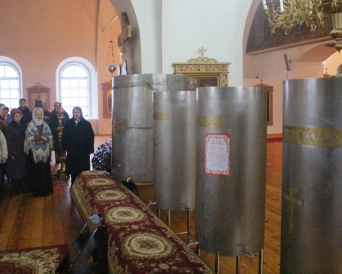В Крещенский сочельник епископ Вяземский и Гагаринский Сергий совершил Божественную Литургию и чин В