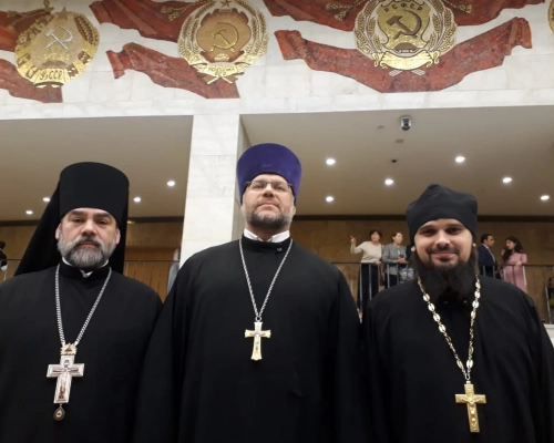 В Торжественном акте приняла участие делегация Вяземской епархии
