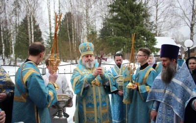 престольный праздник в храме иконы Божией Матери «Отрада и Утешение»