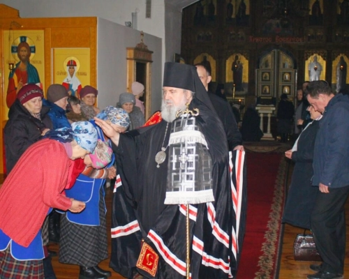 Епископ Сергий возглавил служение Великого повечерия с чтением третьей части Великого покаянного кан