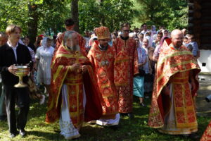 Архипастырь возглавил богослужение в храме свв.кнн. Бориса и Глеба.